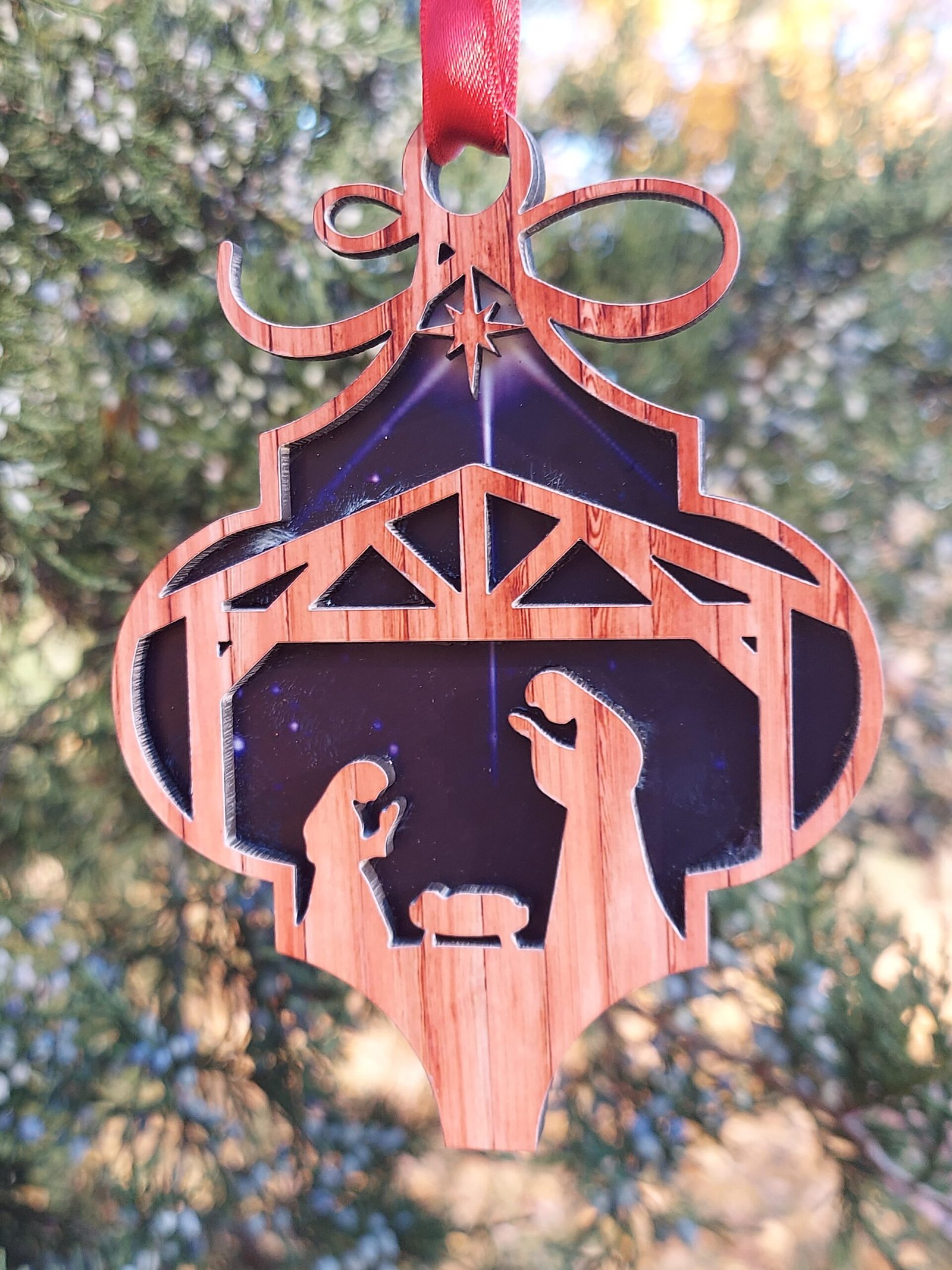 Layered Holy Family Nativity Ornament – Mary, Joseph & Baby Jesus Christmas Decoration 6 Layered Holy Family Nativity Ornament – Mary, Joseph & Baby Jesus Christmas Decoration - Image 6